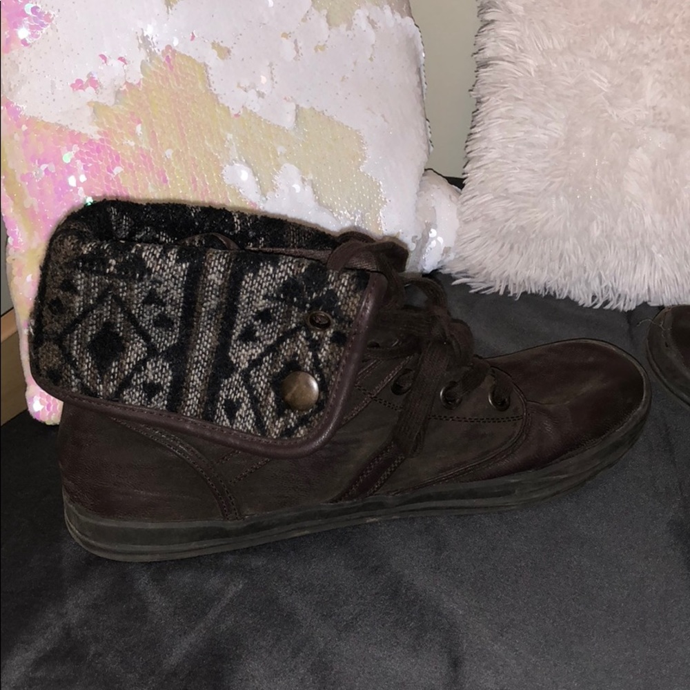2 IN 1 COMBAT BOOTS 👢